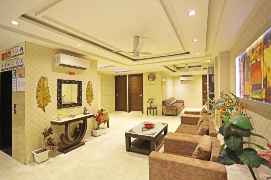 Hotel Urban Luxury Nowe Delhi Zewnętrze zdjęcie